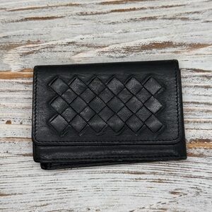 EUC Bottega Veneta Black Leather Card Wallet!